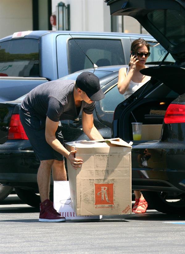 Rachel Bilson - Goes for some shopping with Hayden in L.A. (July 14, 2012)