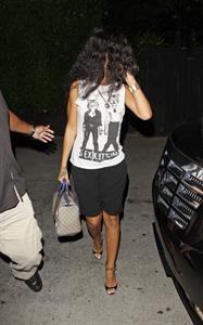 Rihanna - Leaves il Ristorante di Giorgio Baldi in Santa Monica 22.8.2012