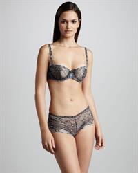 Lisalla Montenegro in lingerie