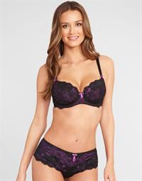 Talita Correa in lingerie