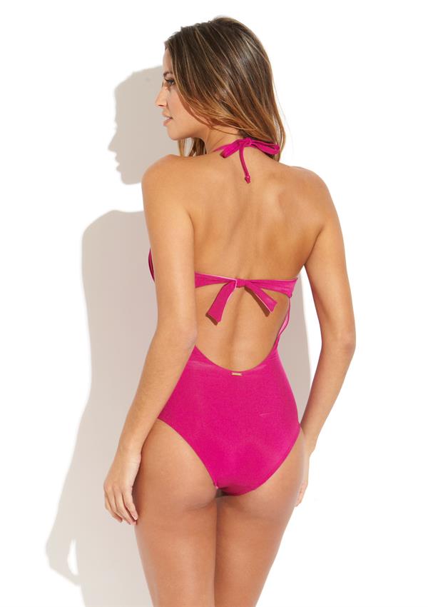 Isabela Soncini in a bikini