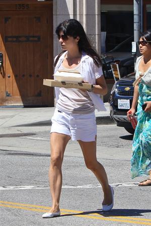 Selma Blair - Went to Abbot Kinney to buy some groceries on Saturday morning - September 1, 2012
