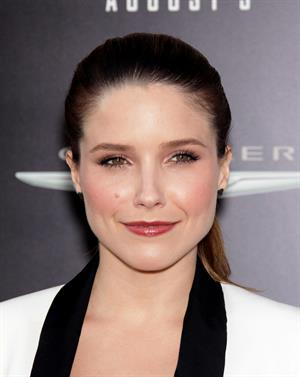 Sophia Bush - Total Recall Los Angeles Premiere Hollywood on August 1, 2012