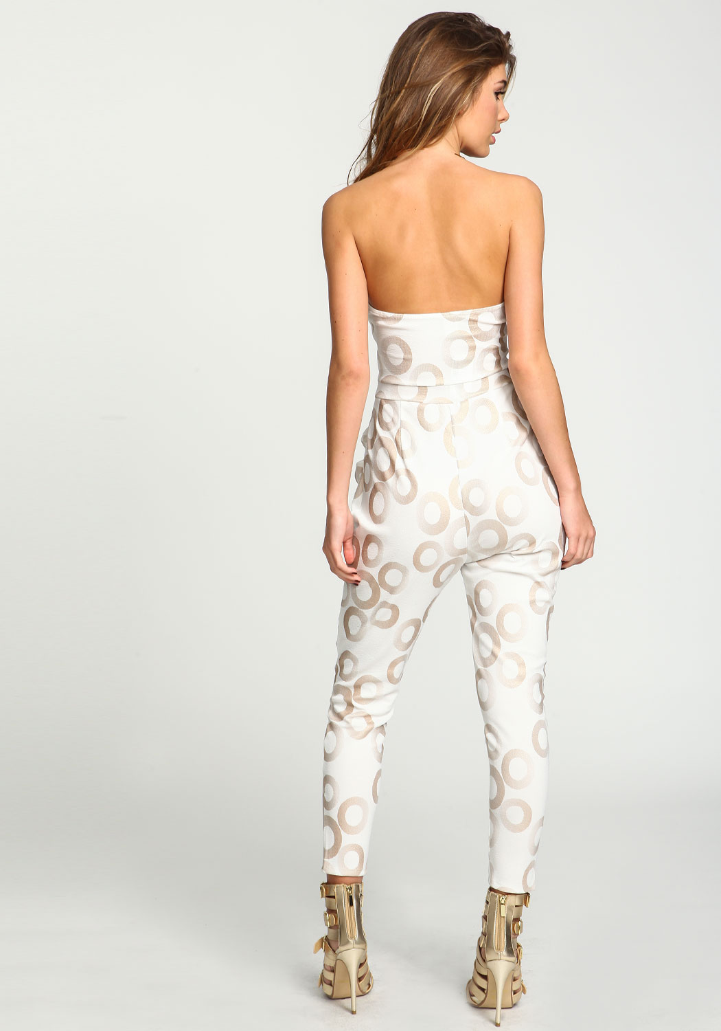 Camila Morrone - ass