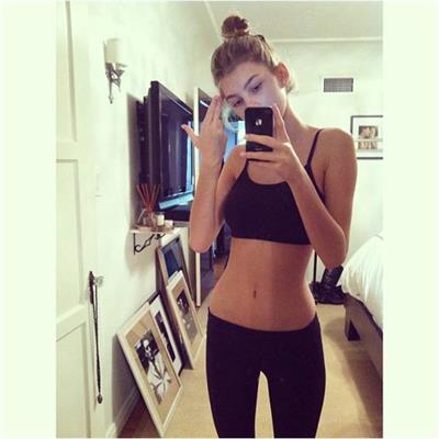 Camila Morrone taking a selfie