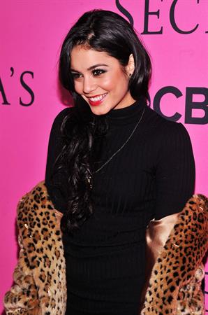 Vanessa Hudgens Victoria's Secret fashion show in NY 11/7/12