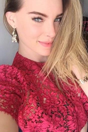 Belinda taking a selfie