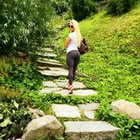 Anna Nyström in Yoga Pants - ass