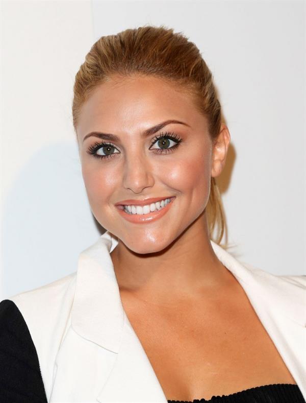 Cassie Scerbo