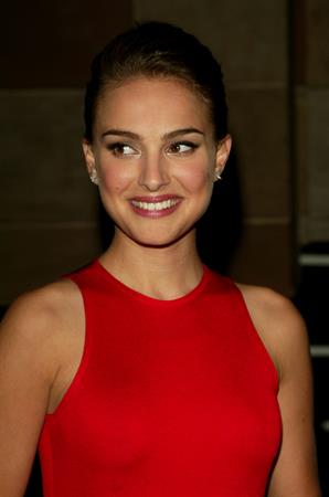 7th Annual National Arts Awards Dress by Isaac Mizrahi New York City, NY 10/07/02