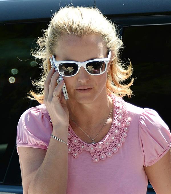 Britney Spears at Wildflour Bakery and Cafe in Agoura, California on August 26, 2014