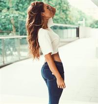 Pia Muehlenbeck - ass