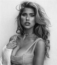 Kara del Toro