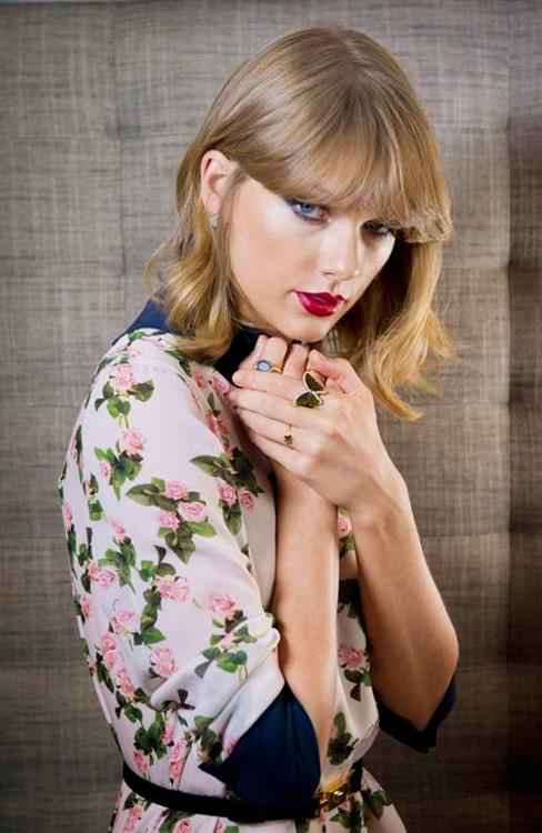 Taylor Swift - The Sunday Times Photoshoot October 2014