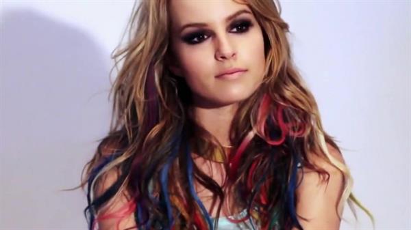 Bridgit Mendler