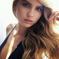 Alexandria Morgan taking a selfie