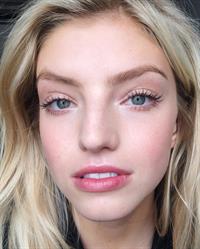 Niamh Adkins taking a selfie