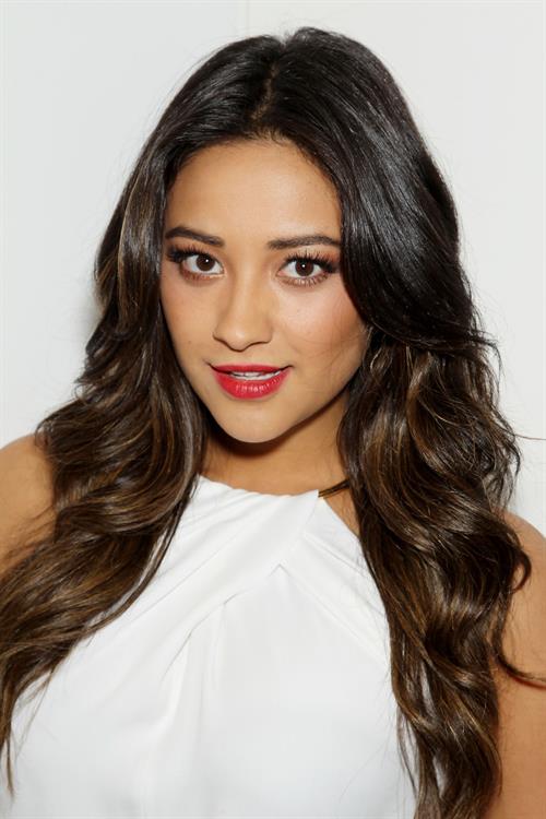 Shay Mitchell