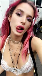 Bella Thorne in lingerie