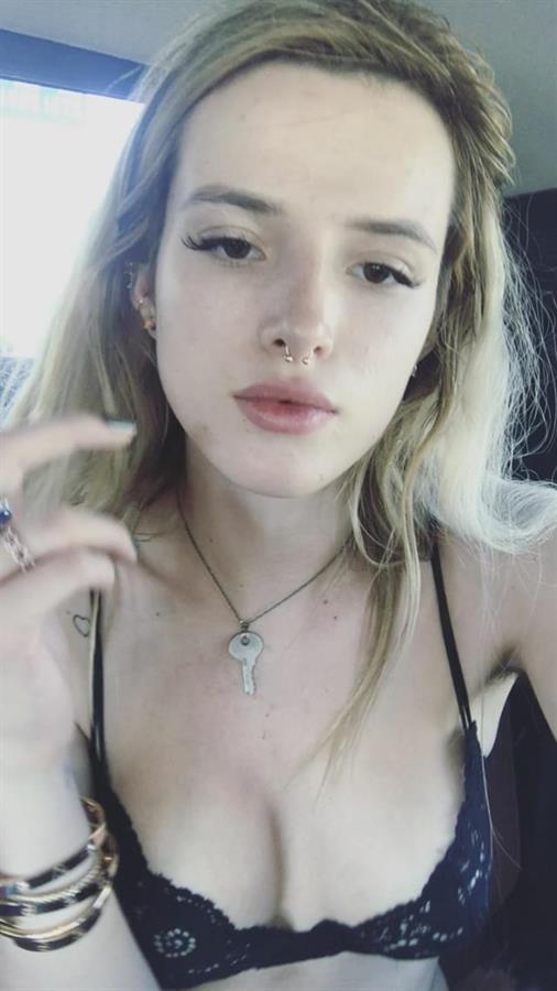 Bella Thorne in lingerie taking a selfie