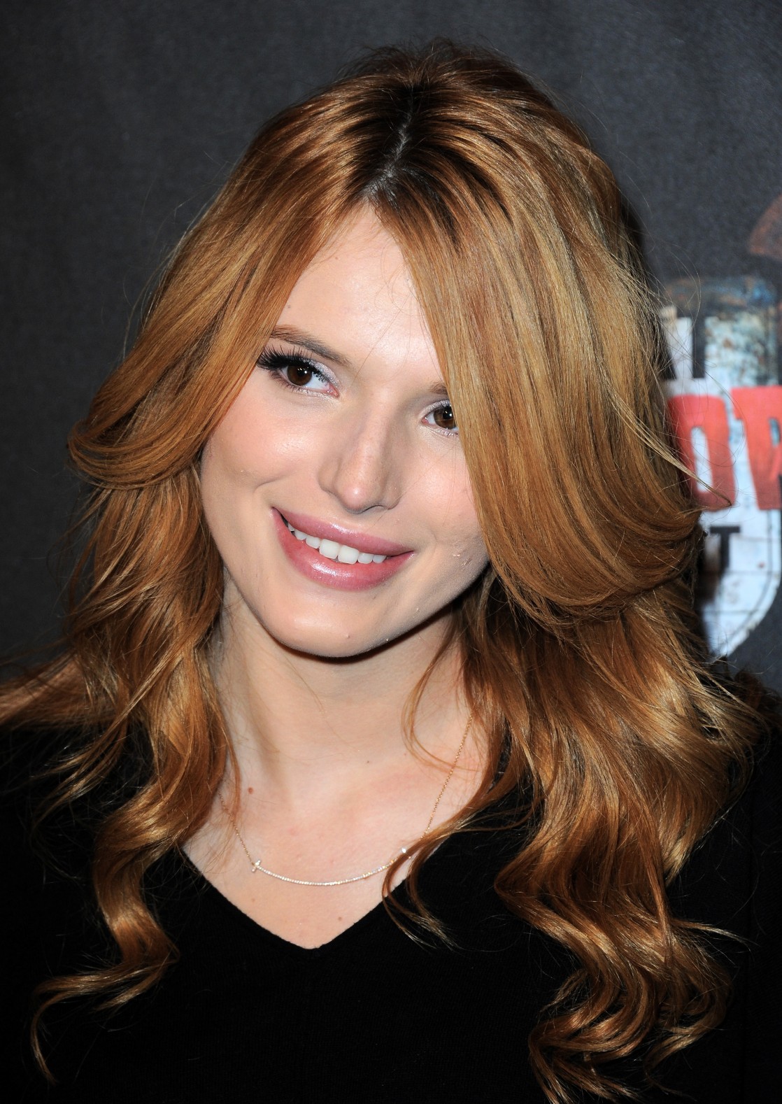 Bella Thorne Pictures