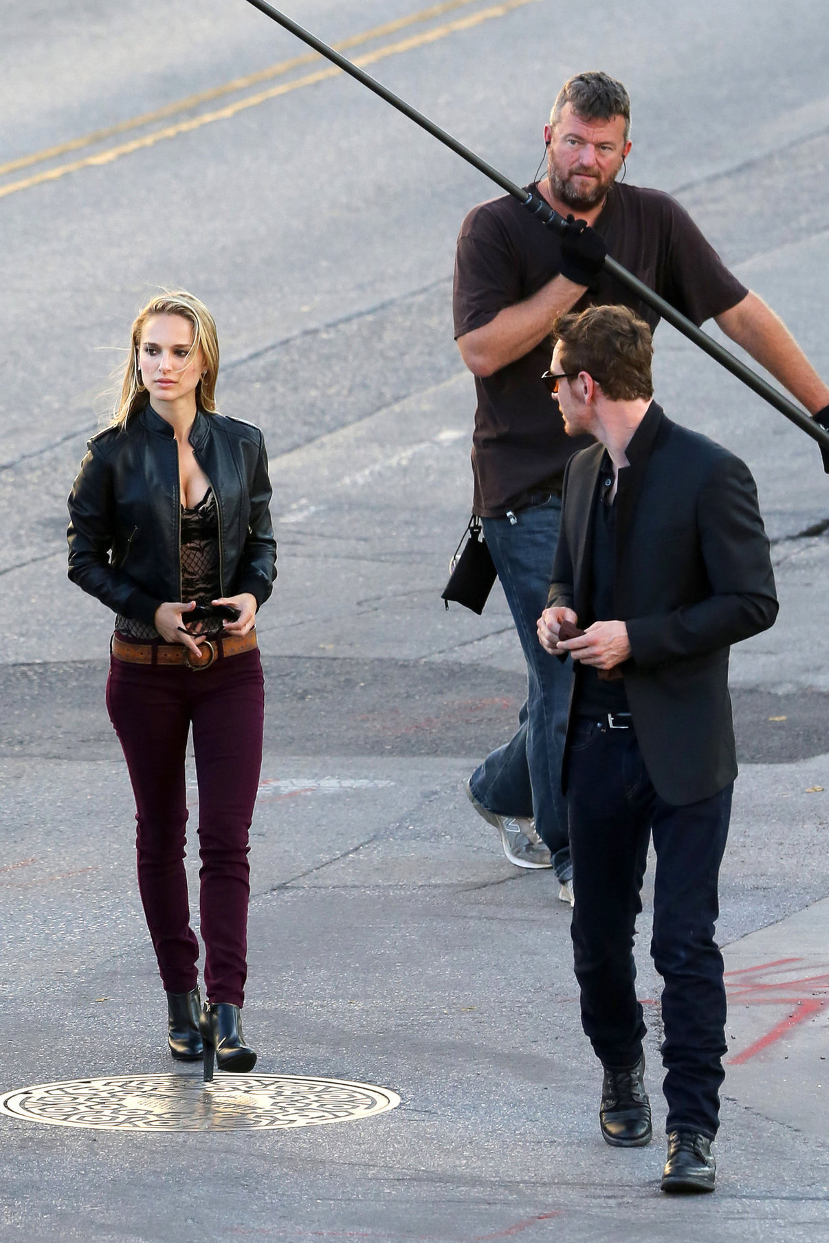 Natalie Portman on the set of a Terrence Malick film in Austin 10/20/12 