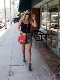 Nicky Hilton stop at a nail salon in Beverly Hills October 22, 2013