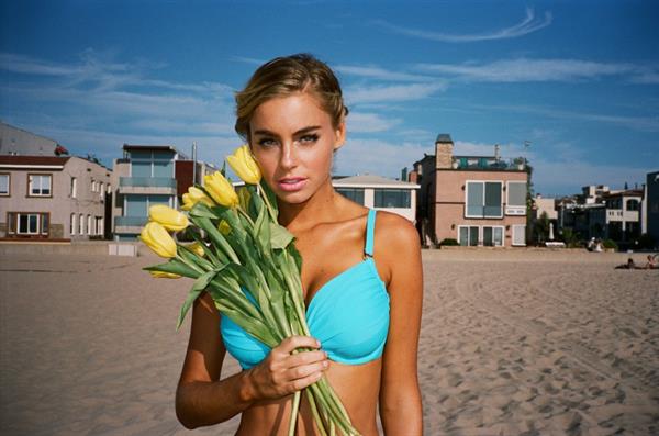 Elizabeth Turner in a bikini