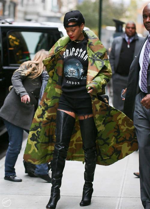 Rihanna Victoria's Secret fashion show in NY 11/7/12