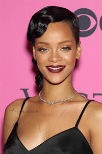 Rihanna - 2012 Victoria's Secret Fashion Show Pink Carpet