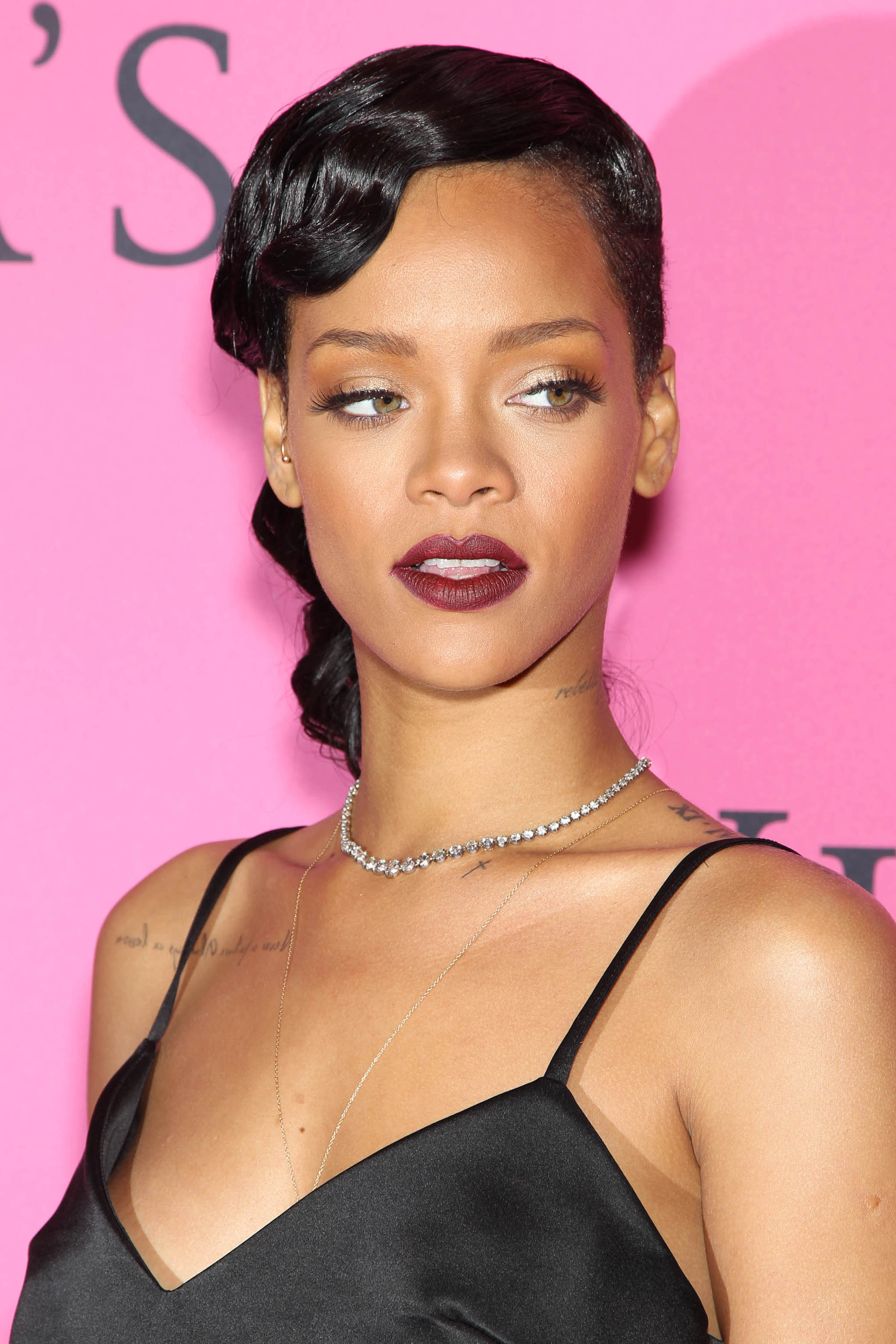 Rihanna - 2012 Victoria's Secret Fashion Show Pink Carpet