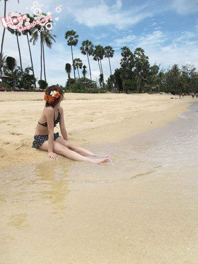 Hera Miao Miao in a bikini