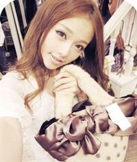 Huang Yi Lin taking a selfie