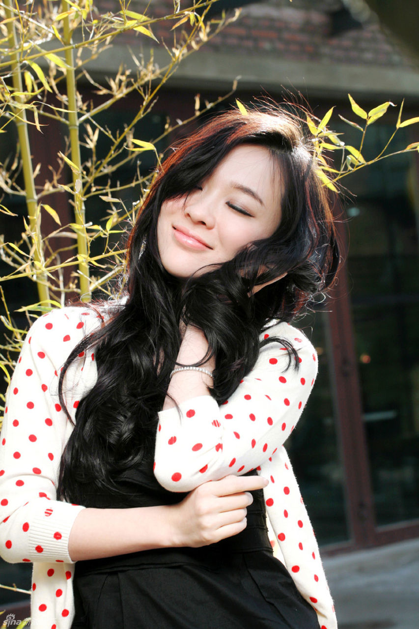 Siyan Huo Nude Photos 38 Siyan Huo Nude Photos 56