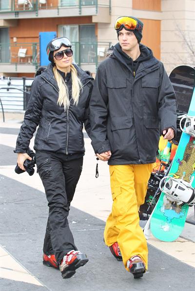 Paris Hilton enjoying a day in the mountains of Aspen December 18, 2012 