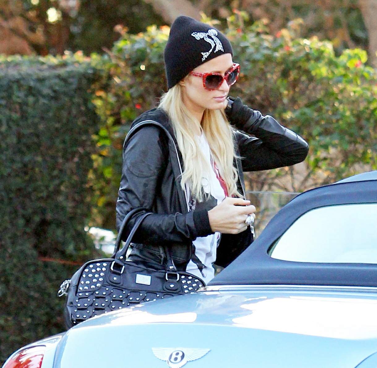 Paris Hilton Out and about in LA November 19, 2012  