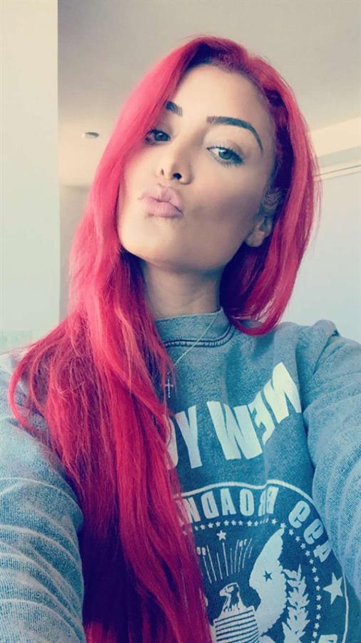 Natalie Eva Marie taking a selfie