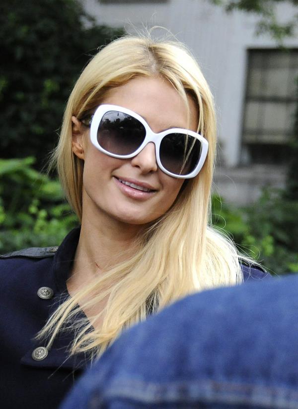 Paris Hilton Leaves Federal Court in NYC June 4, 2012