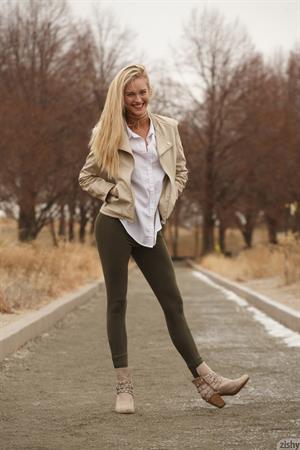 Dannell Norfolk Pictures Dannell Norfolk strips down