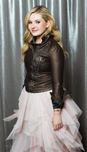 Abigail Breslin Tamara Beckwith Photoshoot 2013 