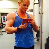 Amanda Michelle Folstad Ptak taking a selfie