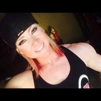 Amanda Michelle Folstad Ptak taking a selfie