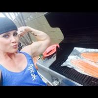 Amanda Michelle Folstad Ptak taking a selfie