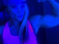 Amanda Michelle Folstad Ptak taking a selfie