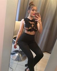 Lindy taking a selfie