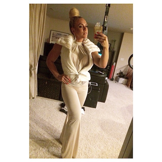 Minna Pajulahti taking a selfie