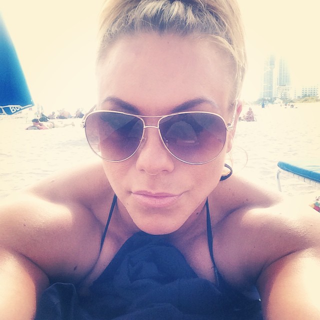 Minna Pajulahti taking a selfie