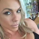 Minna Pajulahti taking a selfie