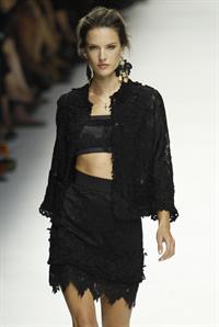 Alessandra Ambrosio Dolce Gabbana 