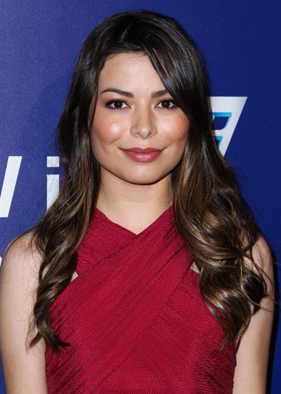 Miranda Cosgrove at the 7th Annual Oceanas Annual SeaChange Summer Party in Laguna Beach August 16, 2014